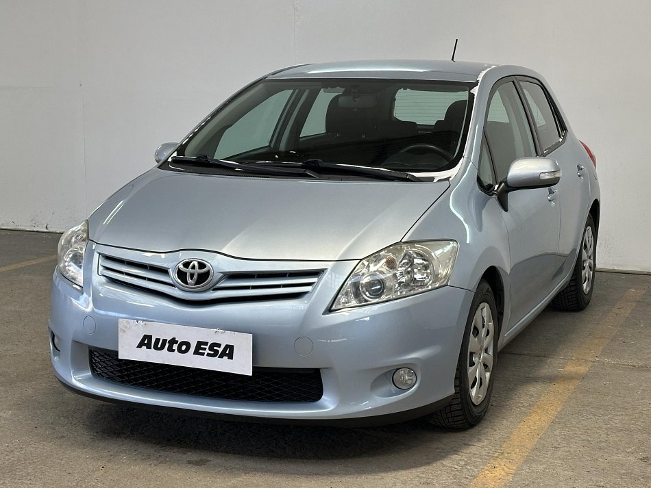 Toyota Auris 1.4d 