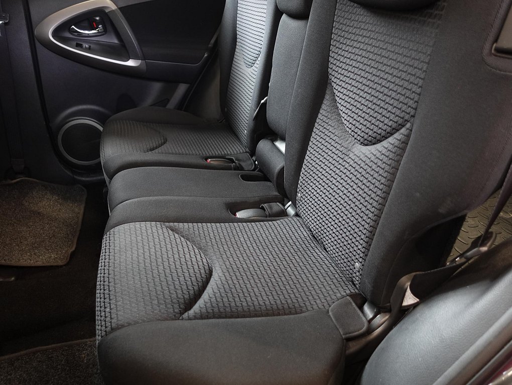 Toyota RAV4 2.2 D-CAT  4x4