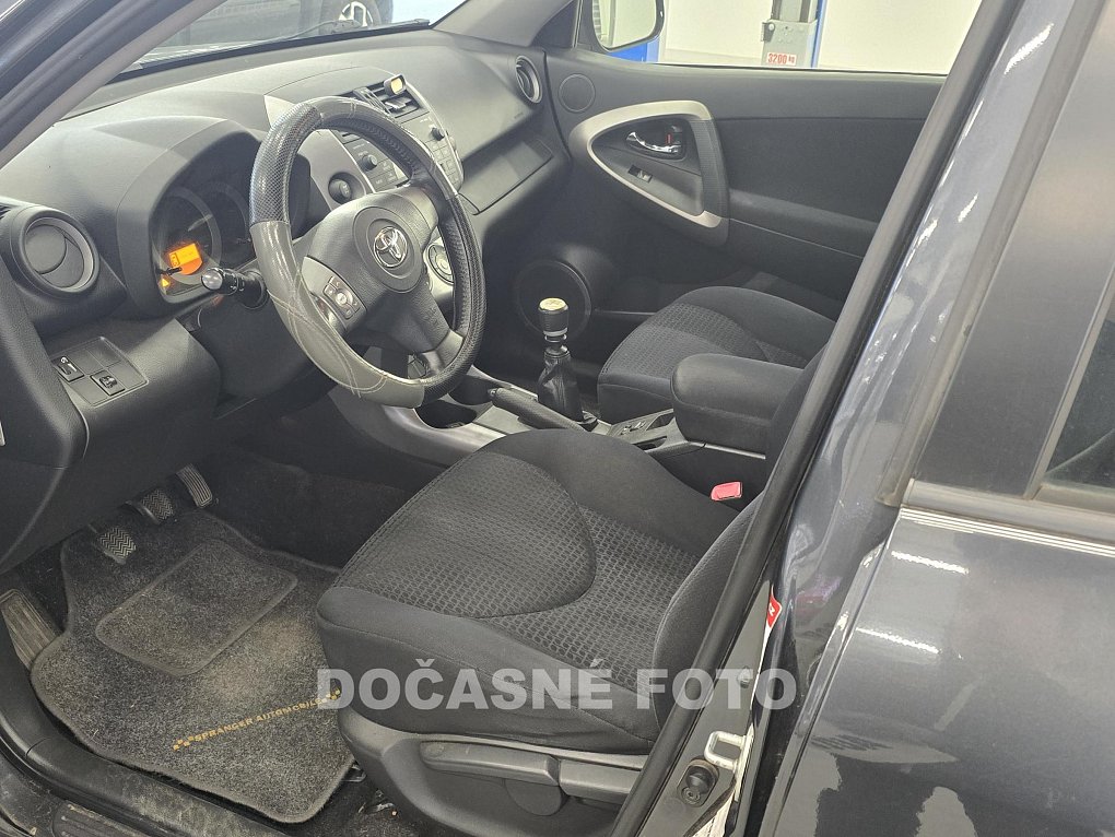 Toyota RAV4 2.2 D-CAT  4x4