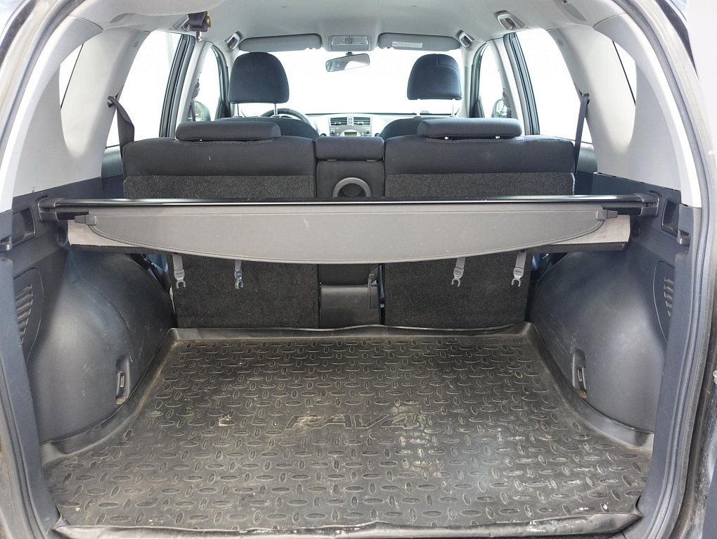 Toyota RAV4 2.2 D-CAT  4x4