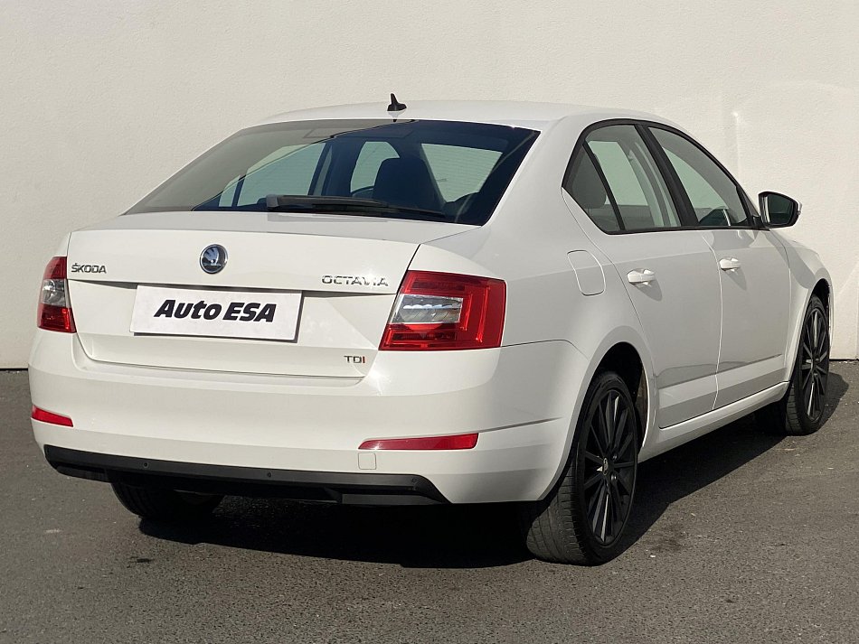 Škoda Octavia III 2.0 TDi Elegance