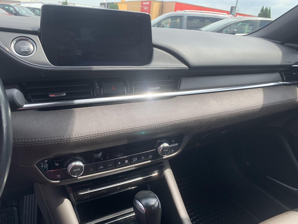 Mazda 6 2.5i 