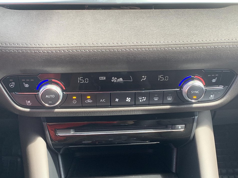 Mazda 6 2.5i 