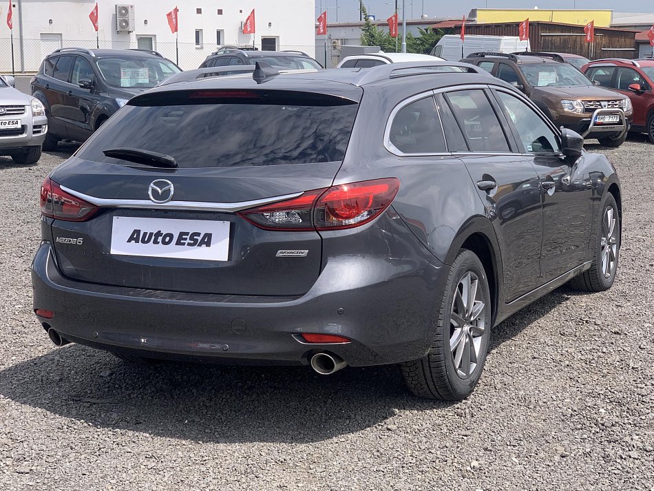 Mazda 6 2.5i 