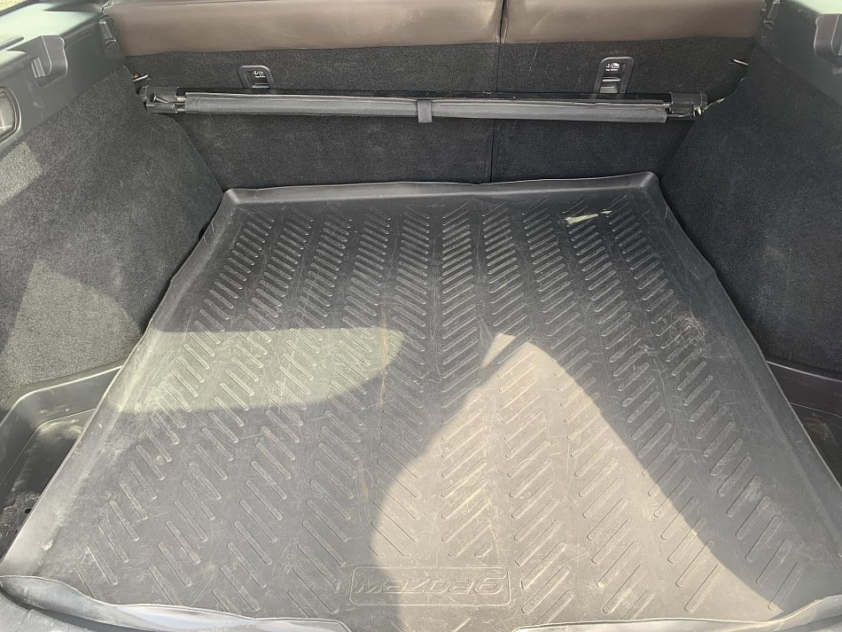 Mazda 6 2.5i 