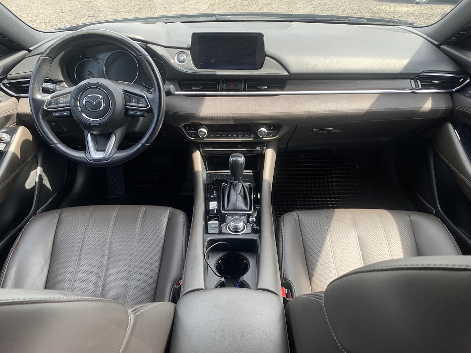 Mazda 6 2.5i 