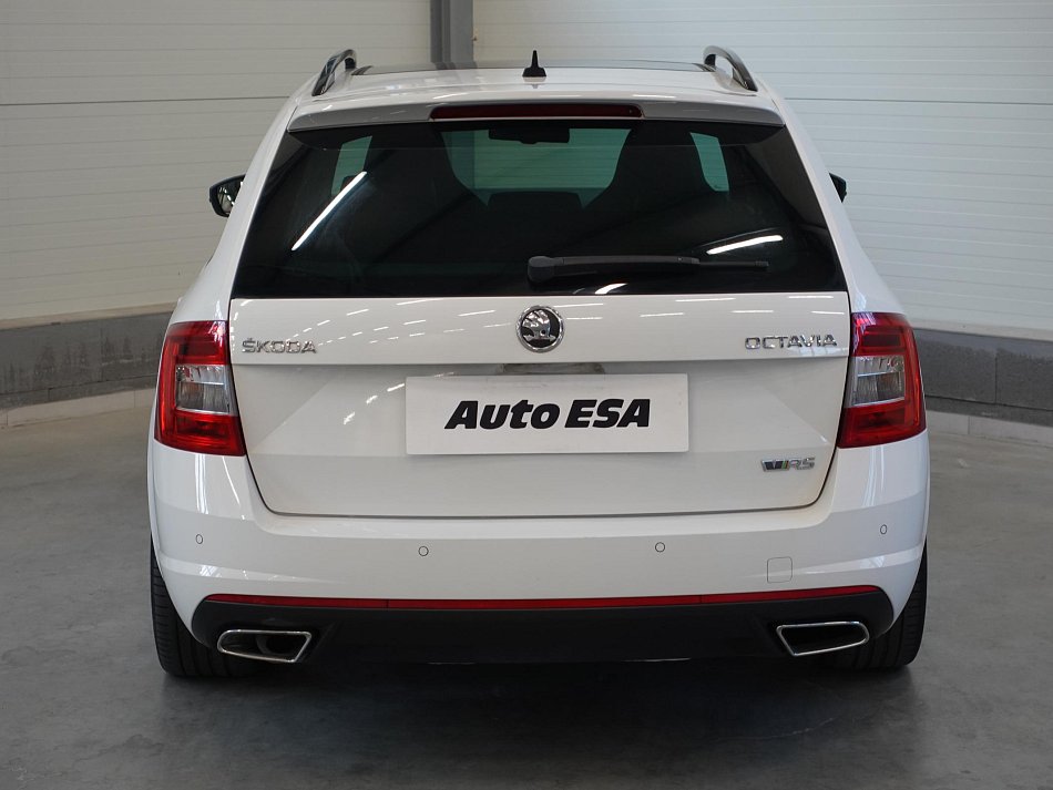Škoda Octavia III 2.0TDi RS