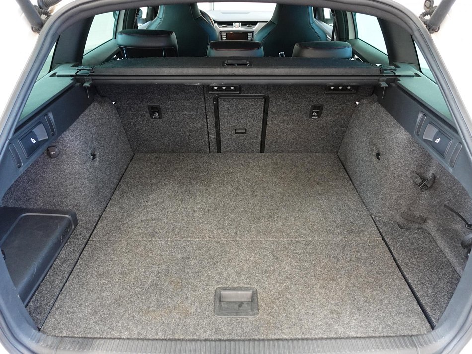 Škoda Octavia III 2.0TDi RS