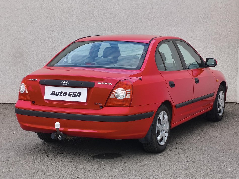 Hyundai Elantra 1.6i 