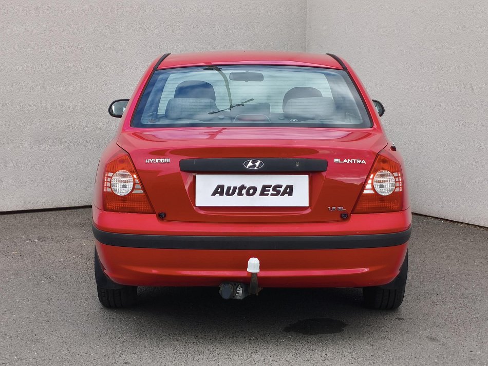 Hyundai Elantra 1.6i 