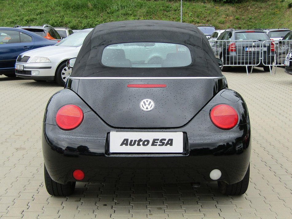 Volkswagen New Beetle 2.0i  Cabrio