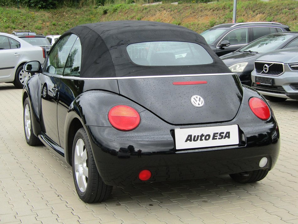 Volkswagen New Beetle 2.0i  Cabrio