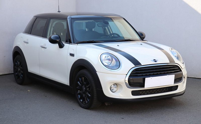 Mini Cooper 1.5i  Steptronic