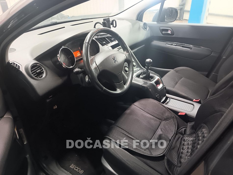Peugeot 5008 1.6HDi 