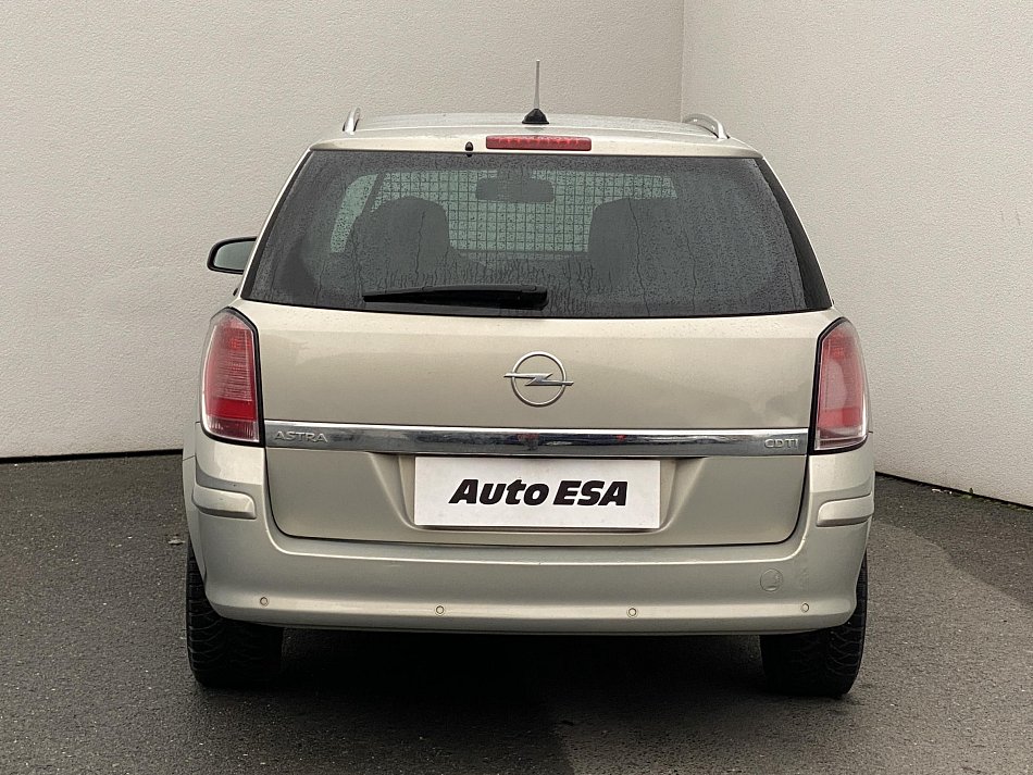 Opel Astra 1.9 CDTi 