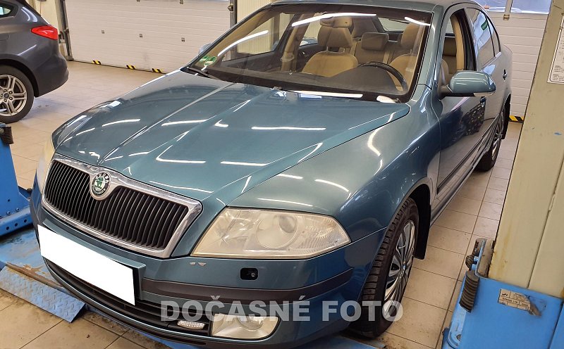 Škoda Octavia II 1.9TDi Elegance DSG