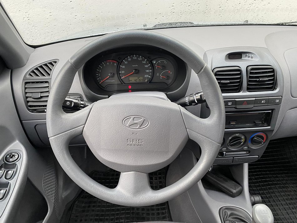 Hyundai Accent 1.3i 