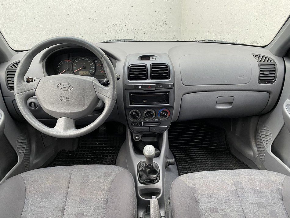 Hyundai Accent 1.3i 