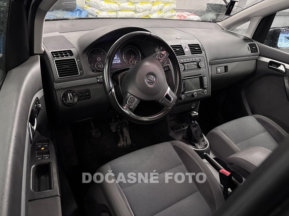 Volkswagen Touran 2.0 TDi 