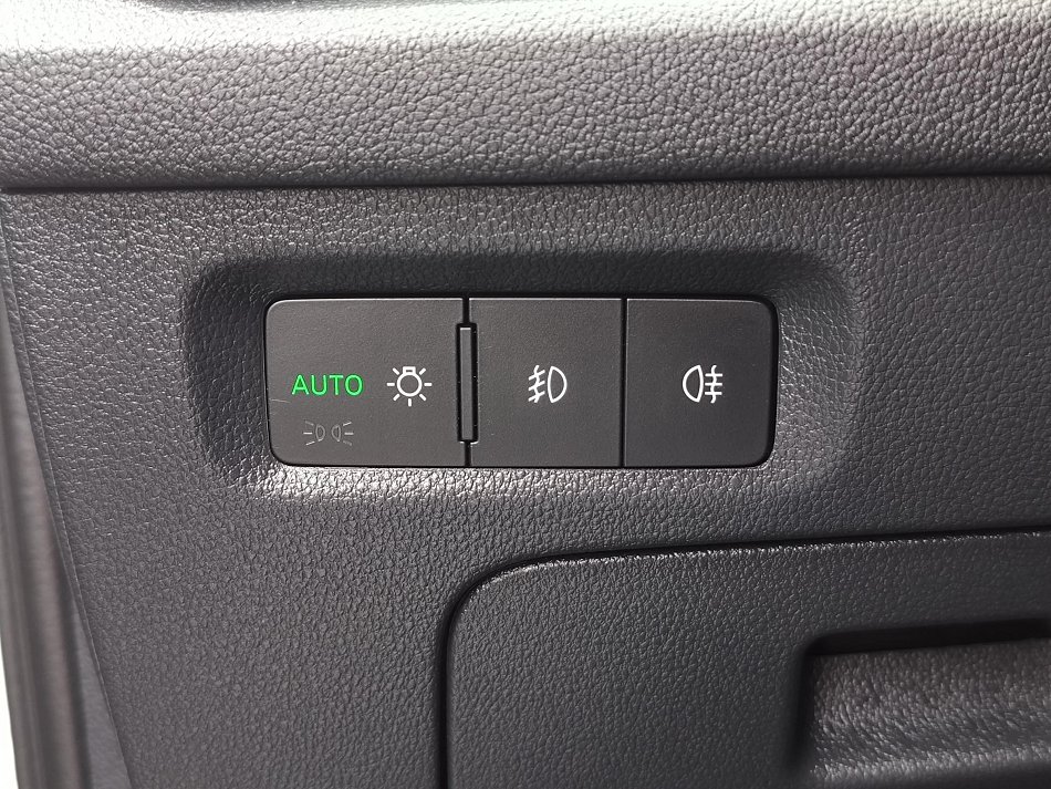 Škoda Octavia IV 1.5 TSi Ambition