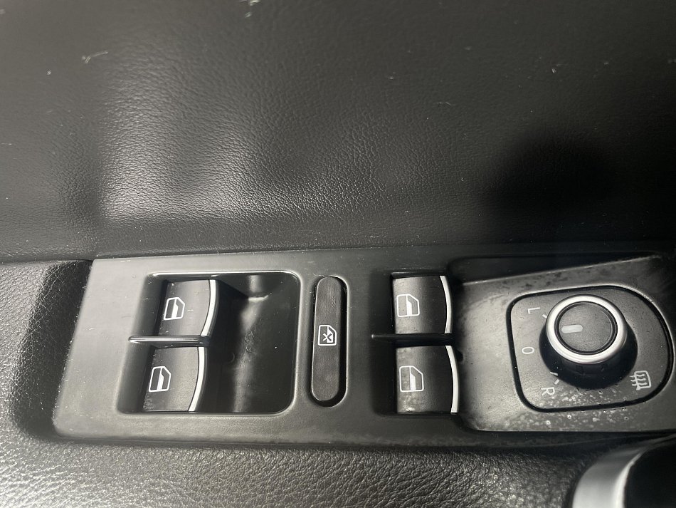Volkswagen Passat 1.6 TDi Highline