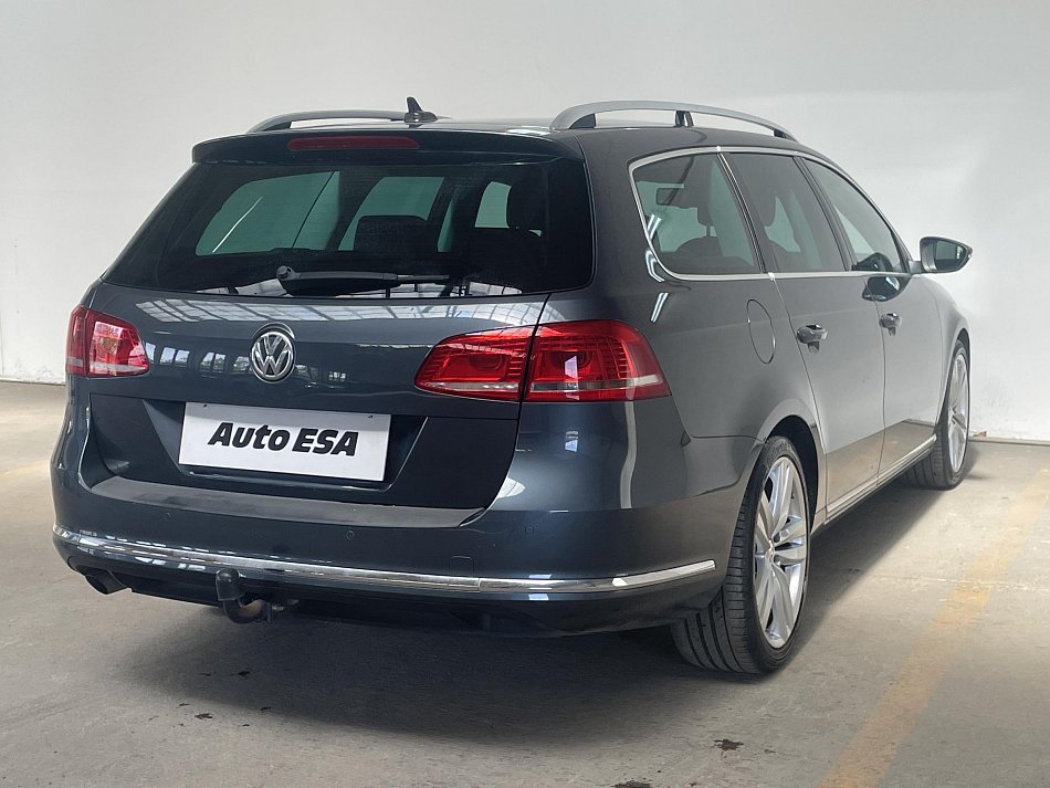 Volkswagen Passat 1.6 TDi Highline