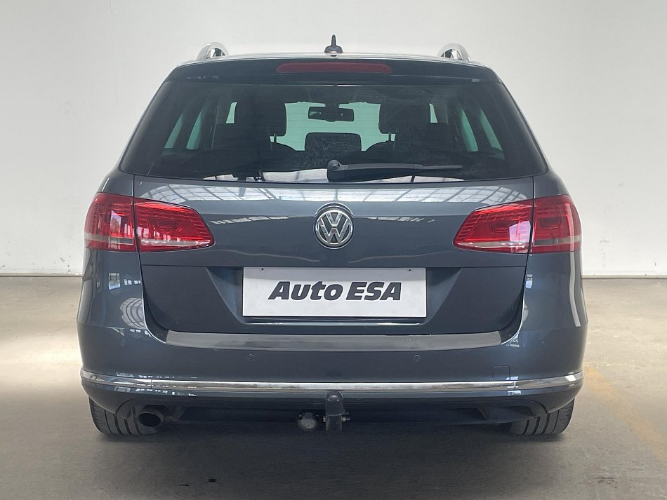 Volkswagen Passat 1.6 TDi Highline