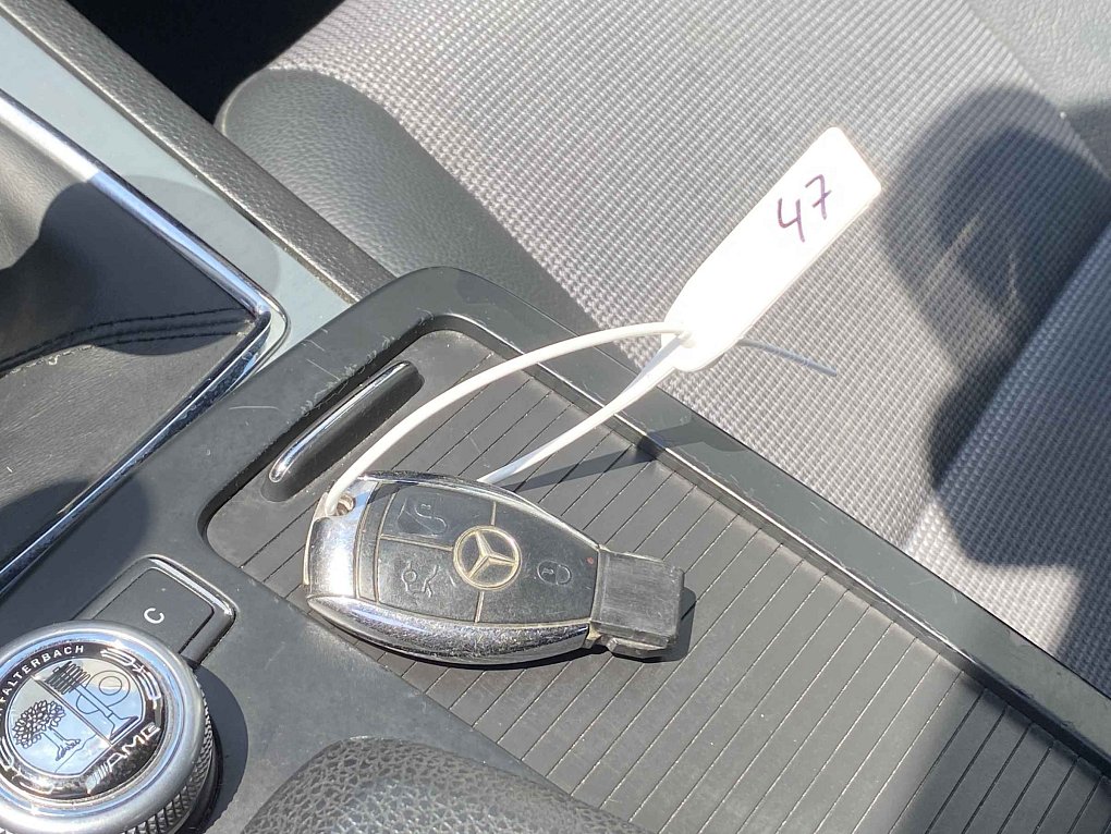 Mercedes-Benz Třída C 3.0i  280