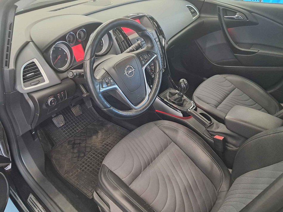 Opel Astra 2.0 CDTI 