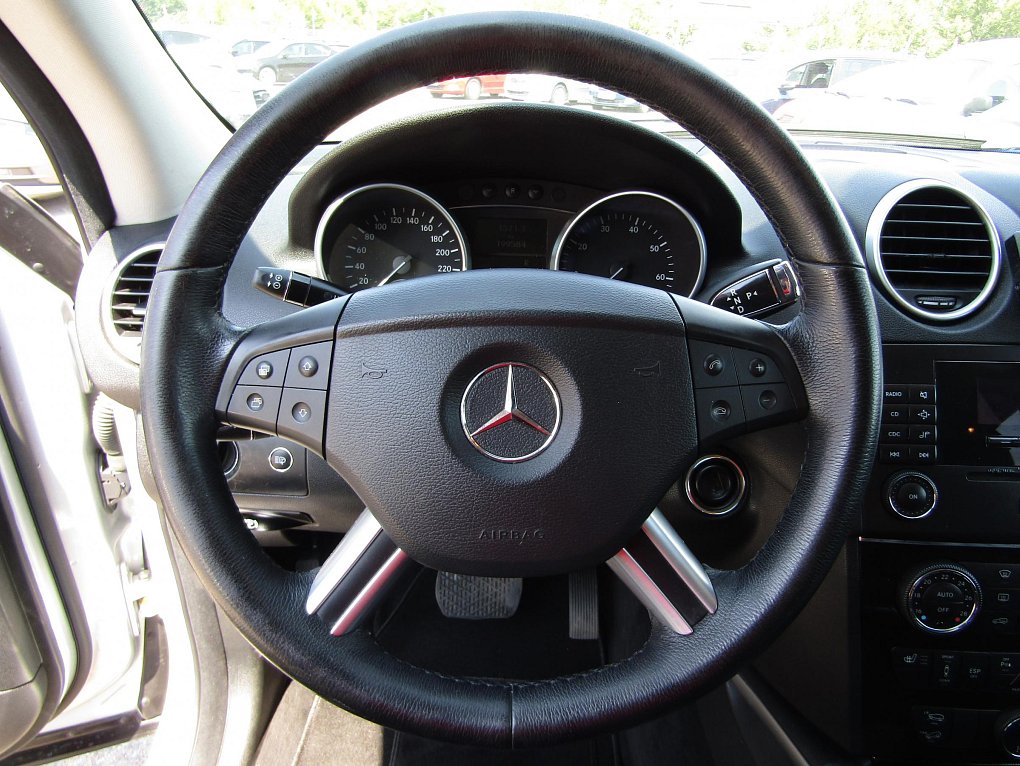 Mercedes-Benz Třída M 3.5  ML350 4M