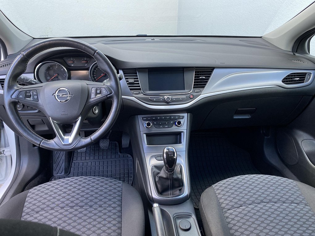 Opel Astra 1.6 CDTi Enjoy