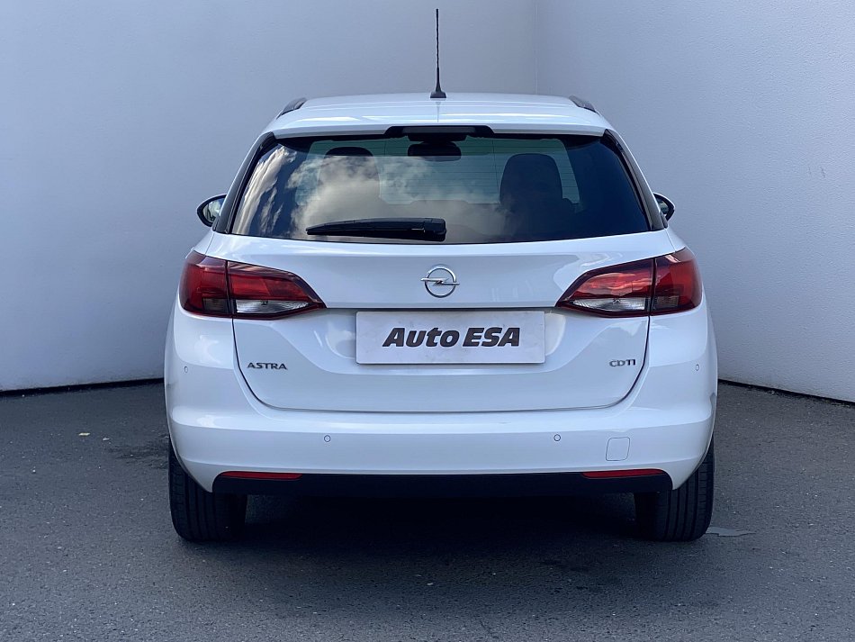 Opel Astra 1.6 CDTi Enjoy