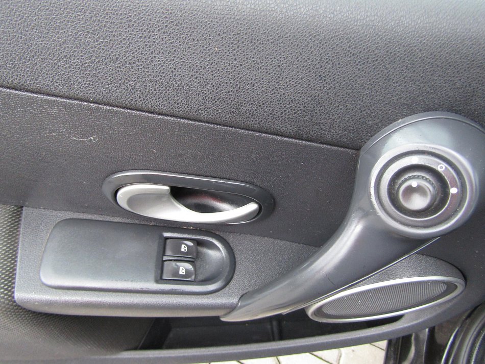 Renault Clio 1.2 i 