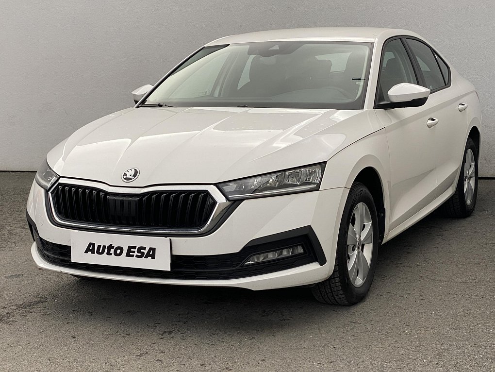 Škoda Octavia IV 1.5TSi e-TEC Active