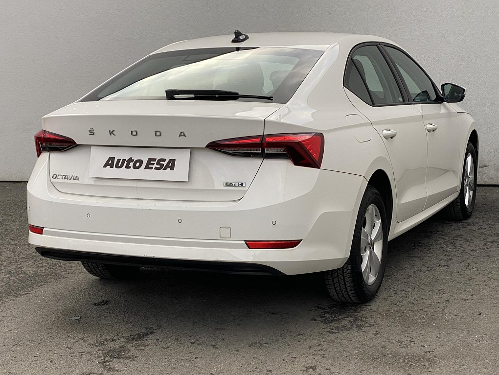 Škoda Octavia IV 1.5TSi e-TEC Active