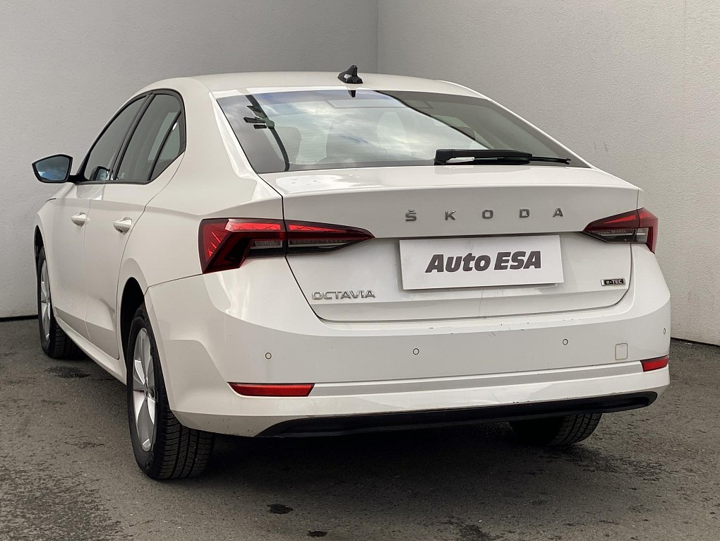Škoda Octavia IV 1.5TSi e-TEC Active