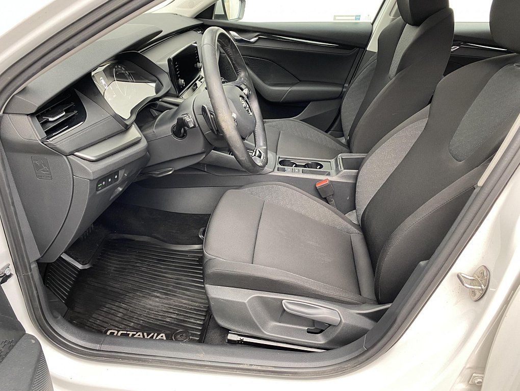 Škoda Octavia IV 1.5TSi e-TEC Active