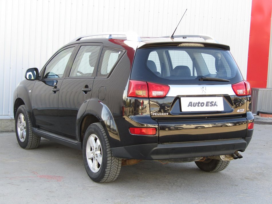 Peugeot 4007 2.2 HDi  4x4, 7míst
