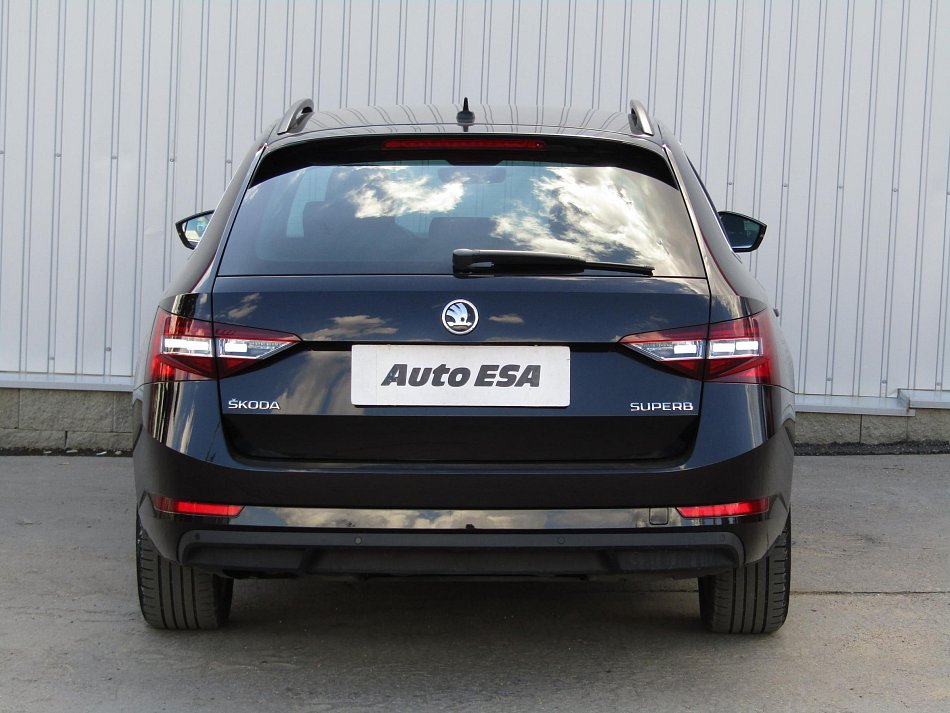 Škoda Superb III 2.0 TDi Ambition