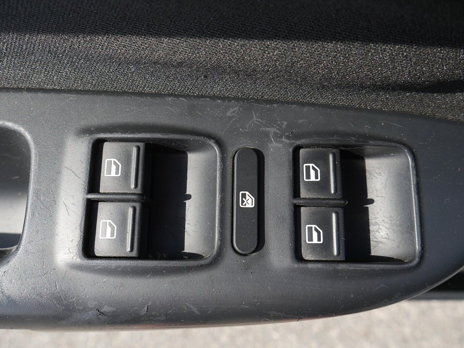 Škoda Octavia II 2.0 TDi Elegance 4x4