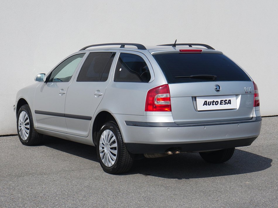 Škoda Octavia II 2.0 TDi Elegance 4x4