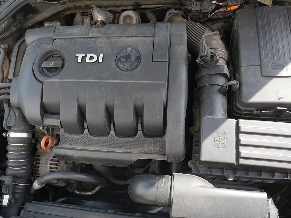 Škoda Octavia II 2.0 TDi Elegance 4x4
