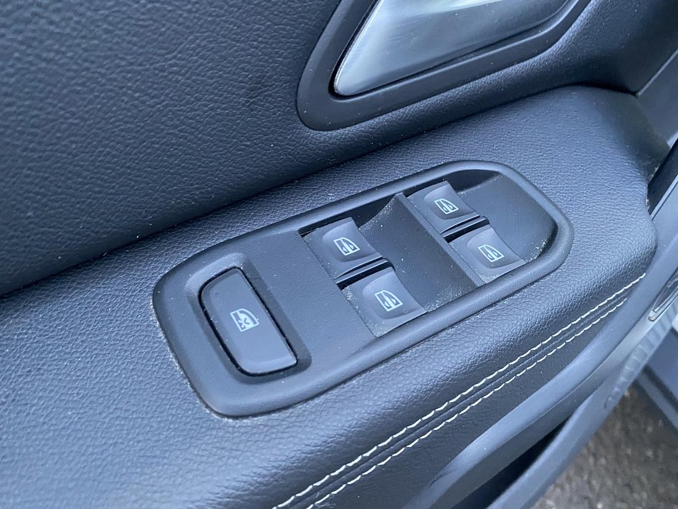 Dacia Duster 1.6 SCe Prestige 2WD