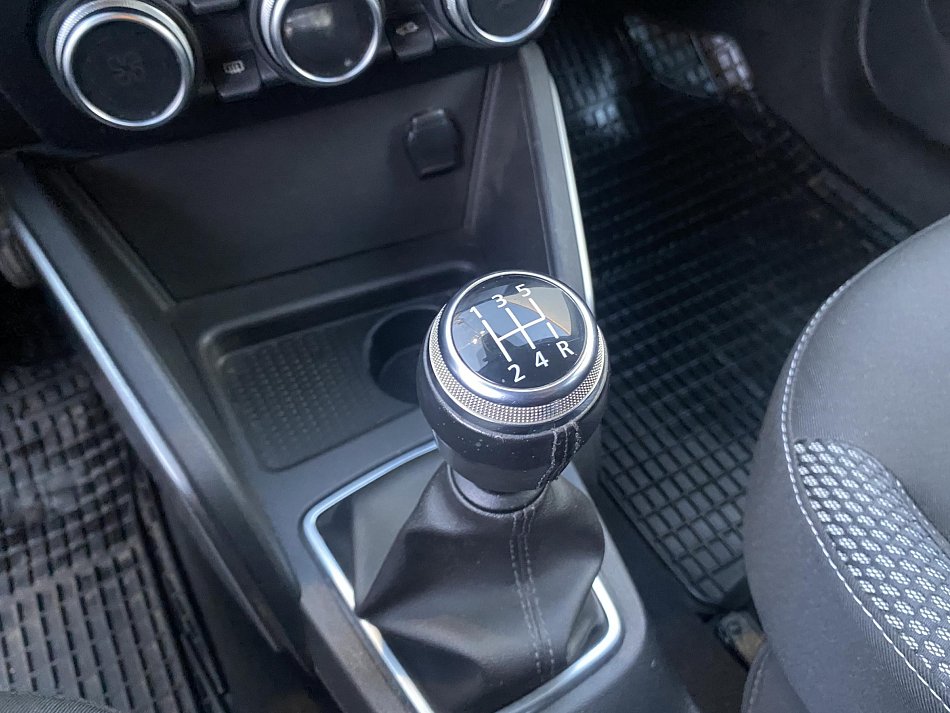 Dacia Duster 1.6 SCe Prestige 2WD