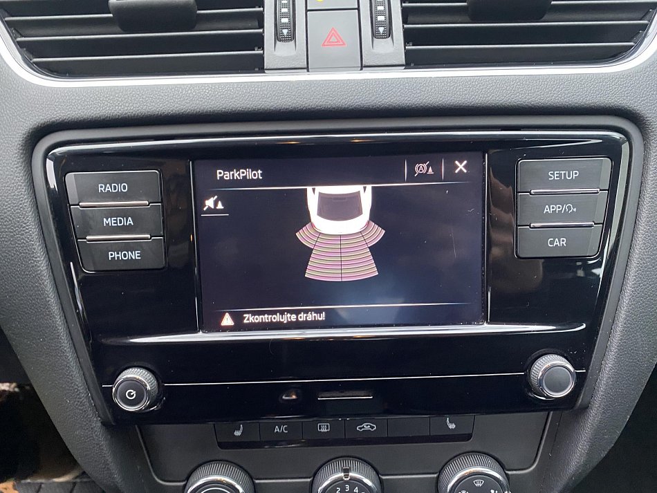 Škoda Octavia III 1.6 TDi Ambition