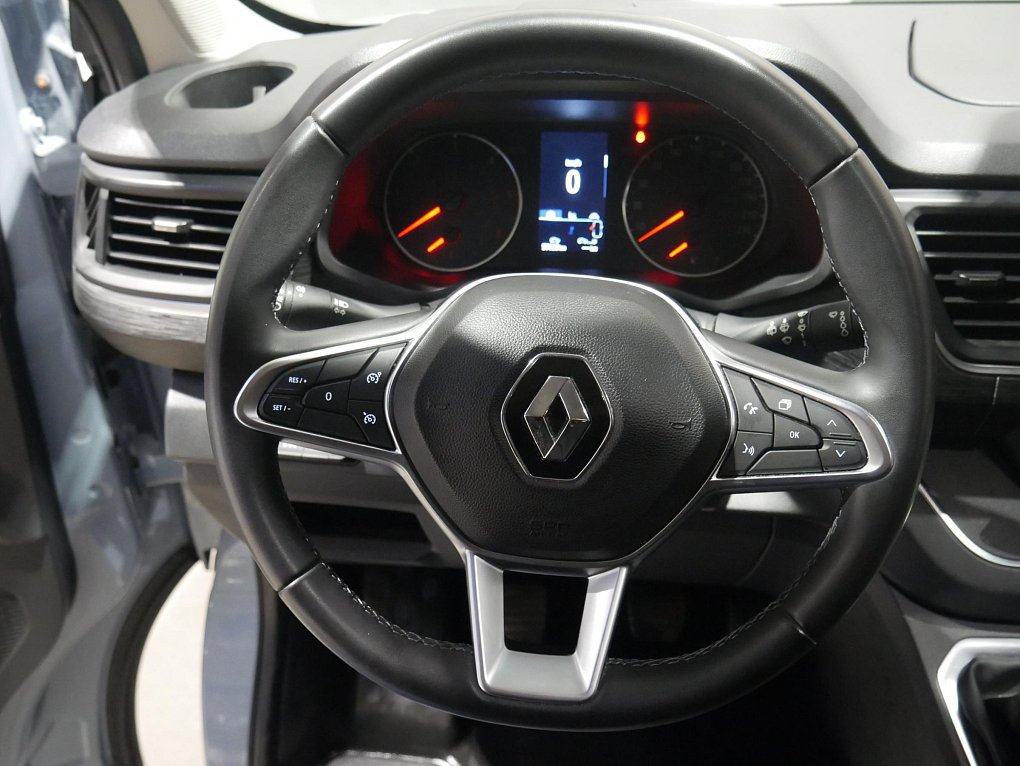 Renault Trafic 2.0dCi  L2 8míst