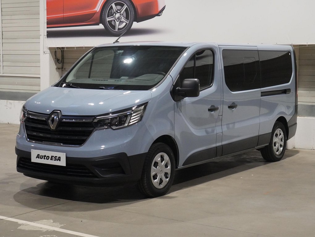 Renault Trafic 2.0dCi  L2 8míst