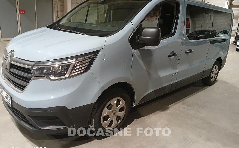 Renault Trafic 2.0. 