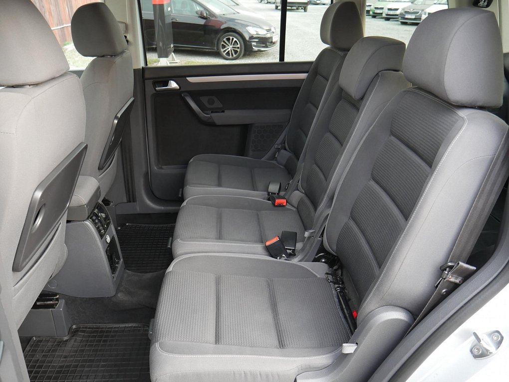 Volkswagen Touran 1.4TSI 