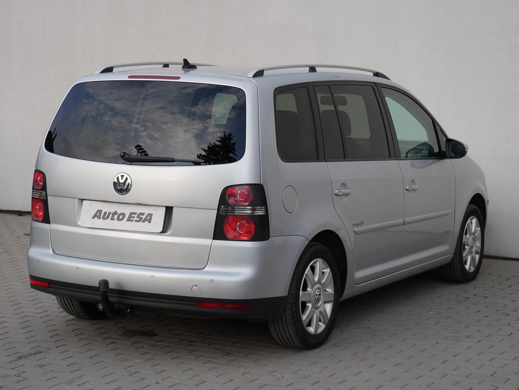 Volkswagen Touran 1.4TSI 